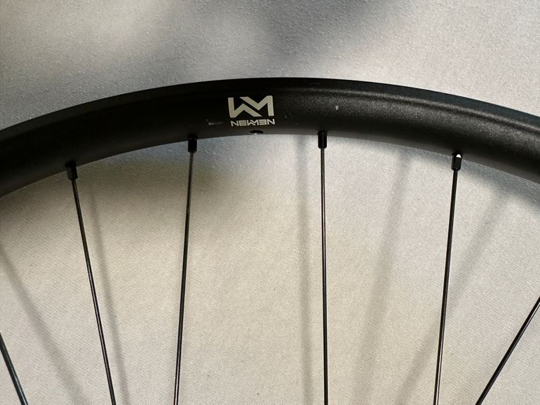 Used Newmen Beskar 30 Base/Strong 29" Wheelset SRAM XD 6-Bolt E-MTB bike — image 8 of 20
