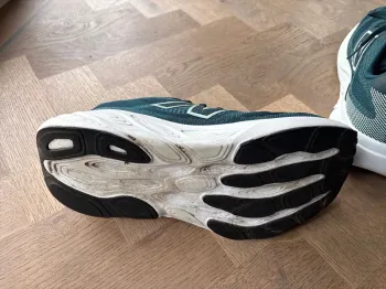 Used New Balance 880 bike — image 8 of 10