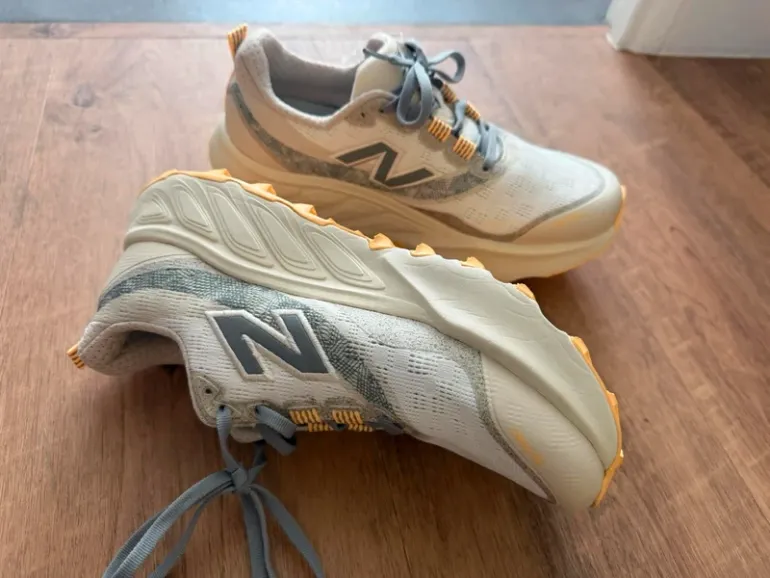 Used New Balance Baskets bike — image 3 of 5