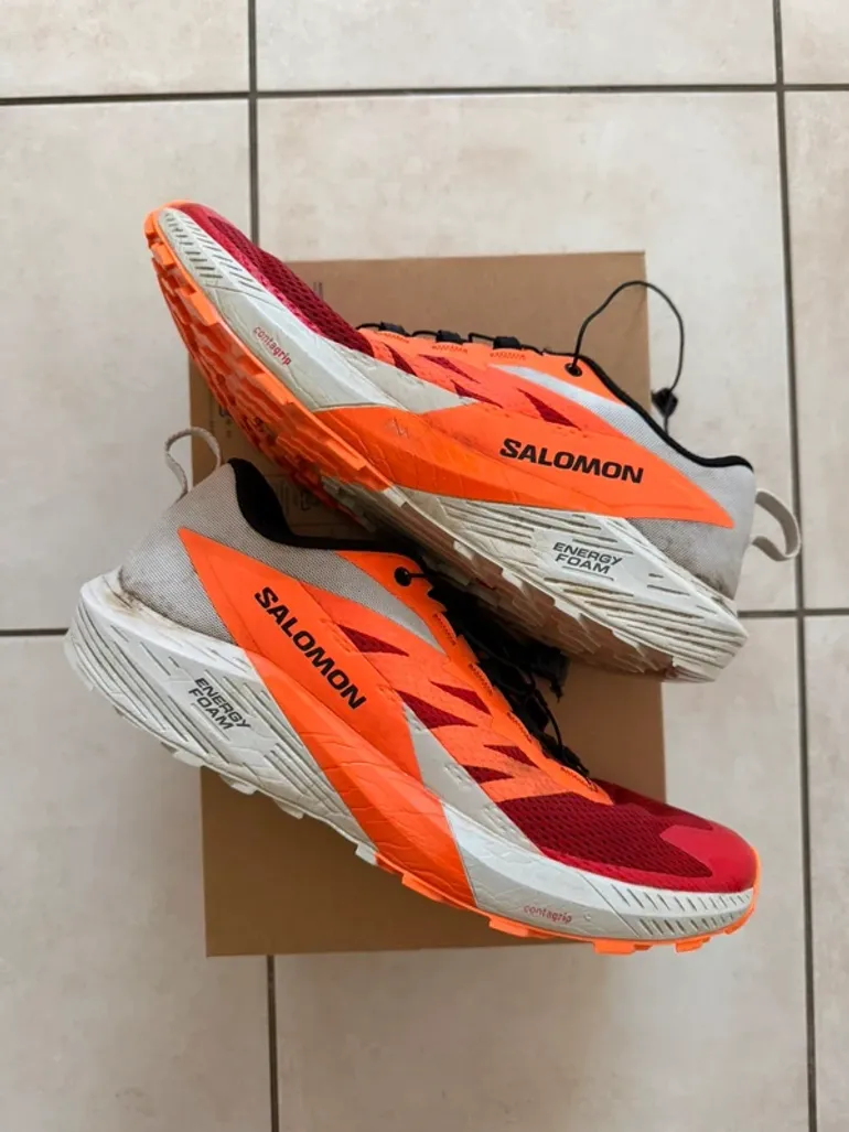 Used Salomon Trailrunning Shoes bike — image 2 of 4