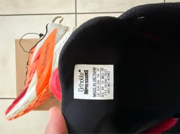 Used Salomon Trailrunning Shoes bike — image 4 of 4