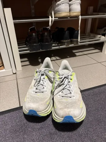 Used Hoka Laufschuhe bike — image 2 of 4