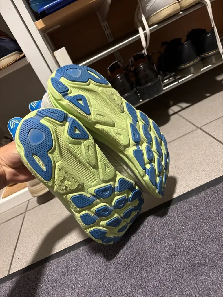 Used Hoka Laufschuhe bike — image 4 of 4