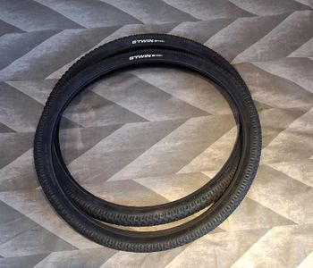 Used BTWIN 2 Cubiertas 26x2.00 Usadas bike