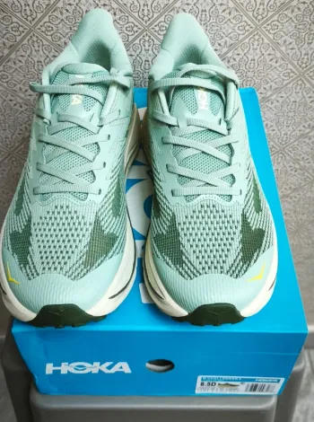 Used Hoka Challenger 8 bike — image 5 of 11