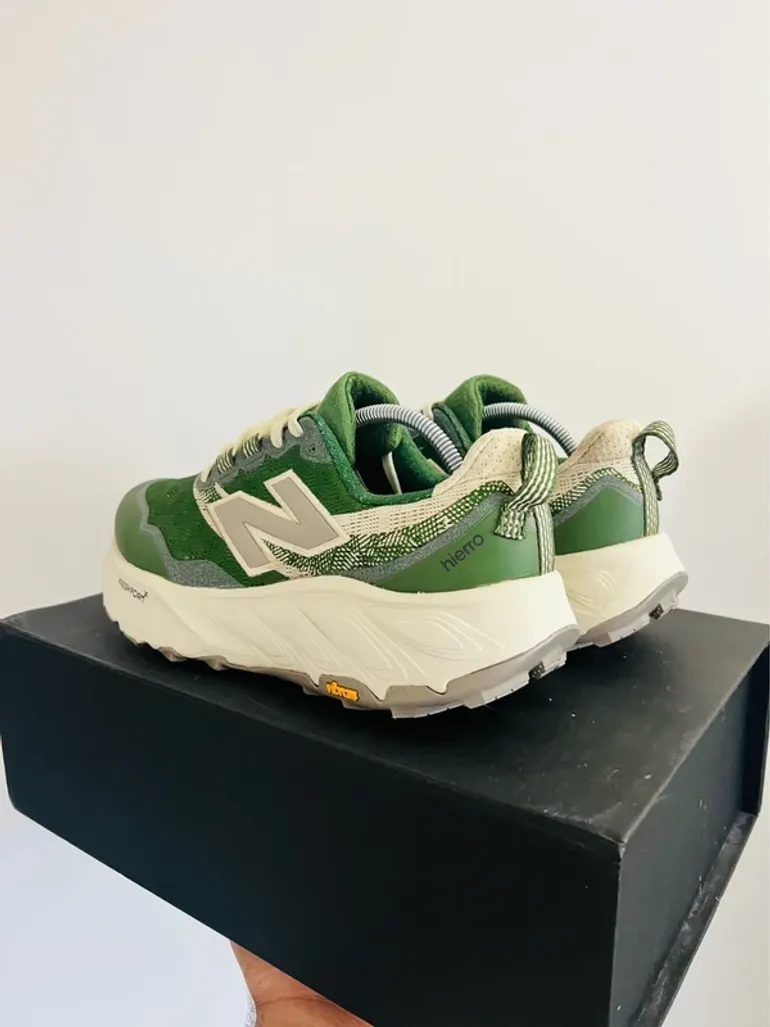 Gebrauchtes New Balance Fresh Foam X Hierro V9  bike, ,  — Bild 3 von 10