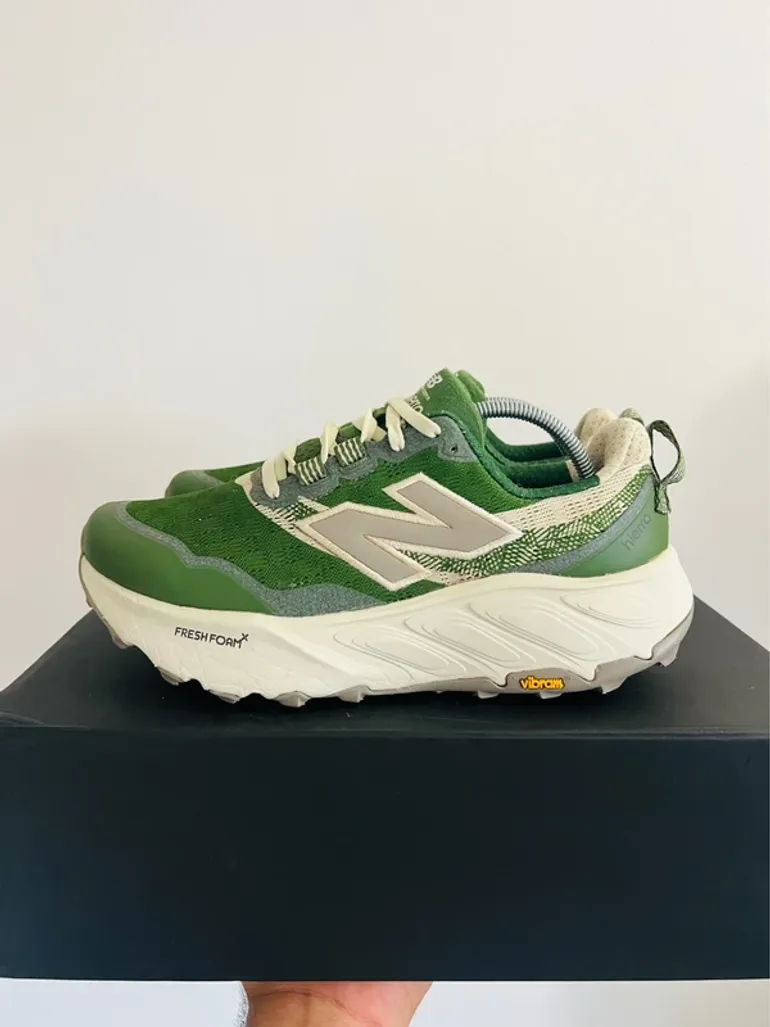 Gebrauchtes New Balance Fresh Foam X Hierro V9  bike, ,  — Bild 1 von 10