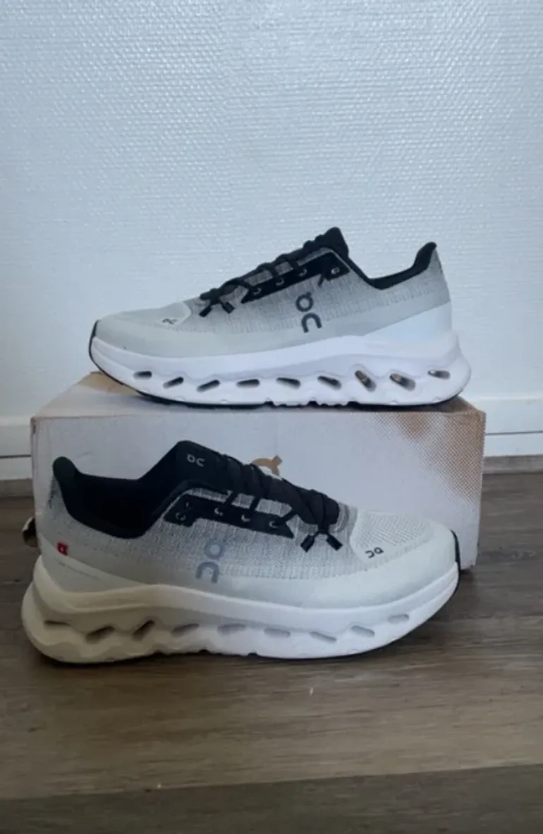 Used On Running Scarpe da ginnastica taglia 42 bike — image 1 of 5
