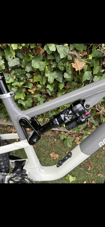 Used Fox Float X Performance 2025 bike — image 5 of 5