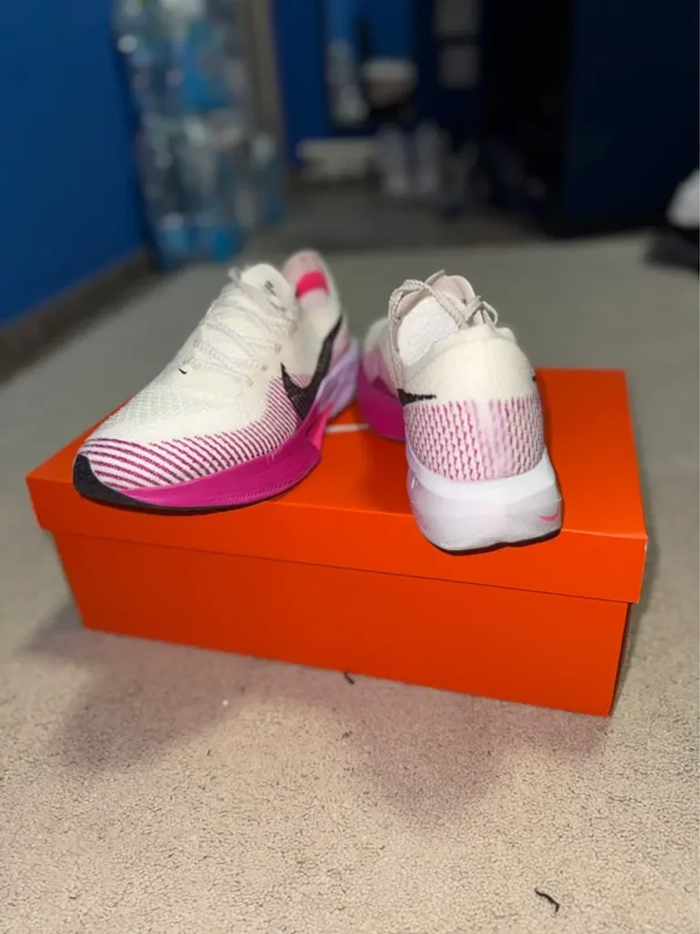 Used Scarpa ZoomX Vaporfly Next% 3 bike — image 5 of 7