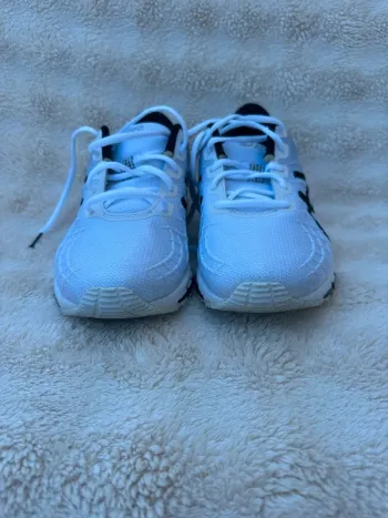 Used Asics Gel Quantum 180 A bike — image 2 of 12