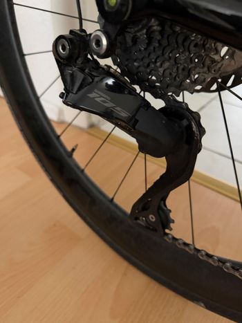 Used Shimano 105 Di2 Schaltgruppe 2025 bike