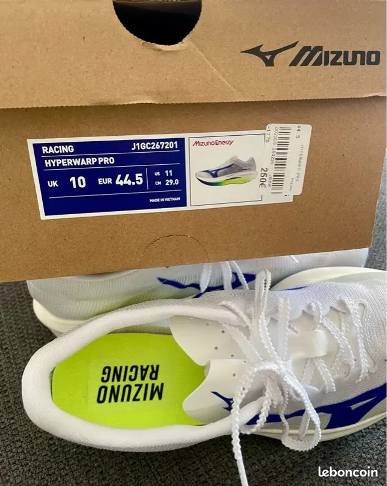 Used Mizuno Hyperwarp Pro 2026 bike — image 7 of 9