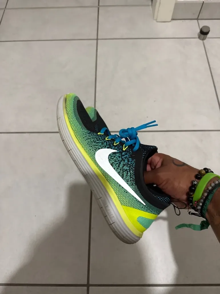Used Nike Free Run Distance 2 bike — image 1 of 7