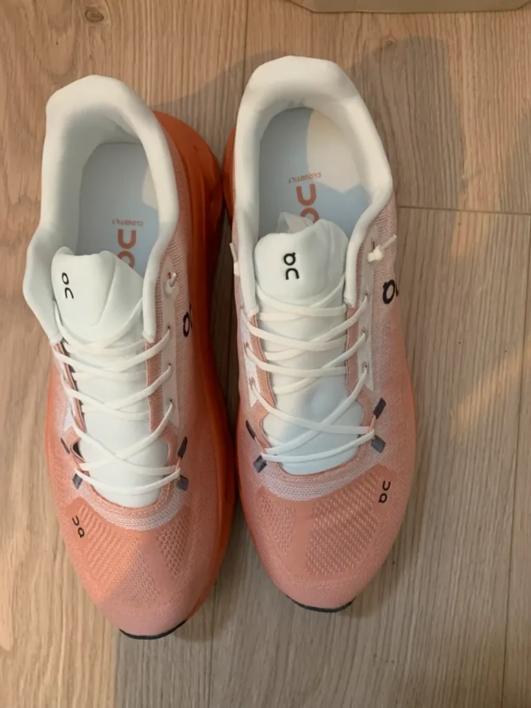 Used Orange Running on saumon bike — image 2 of 6