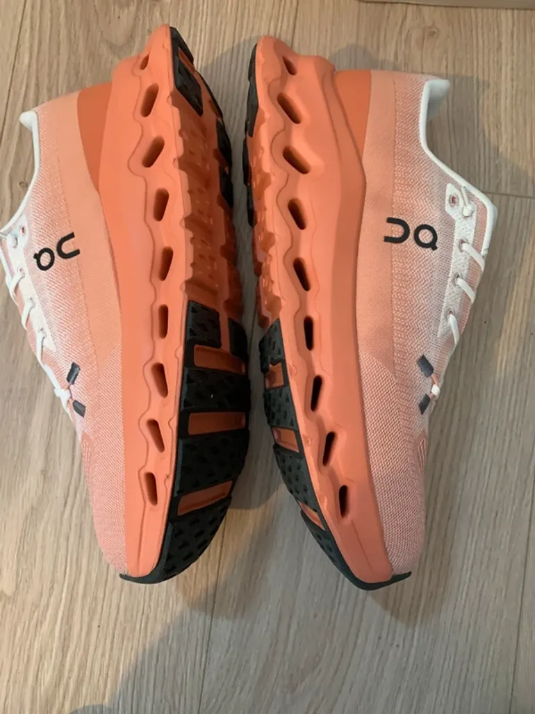 Used Orange Running on saumon bike — image 3 of 6