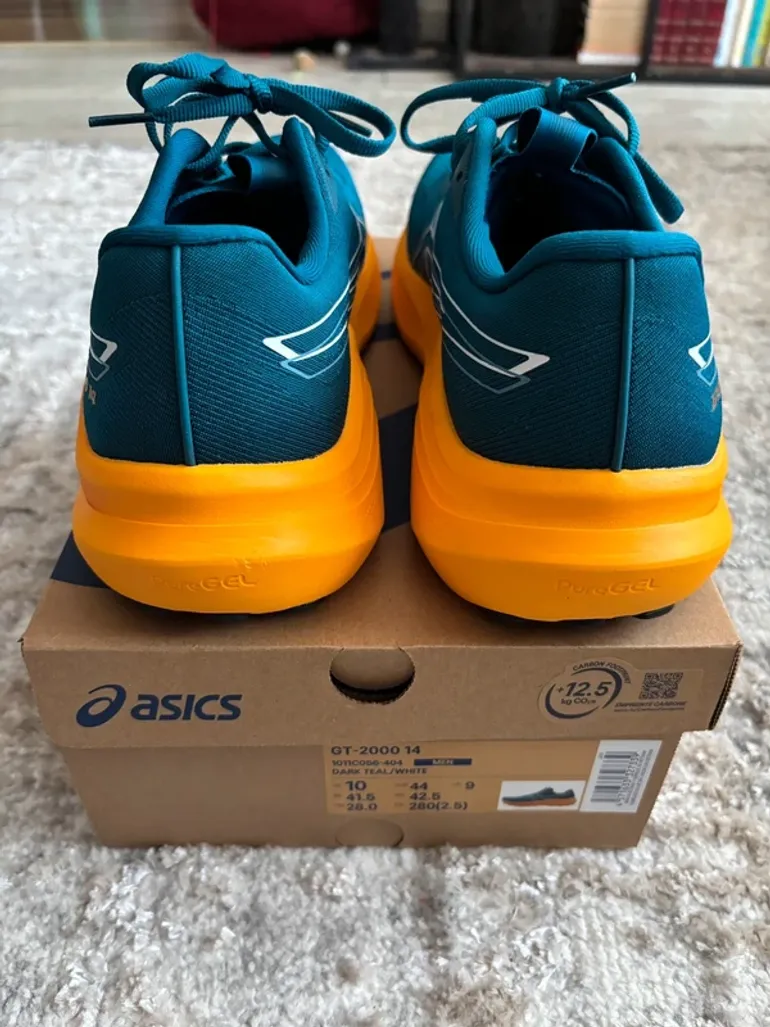 Used Asics GT2000 14 bike — image 2 of 7