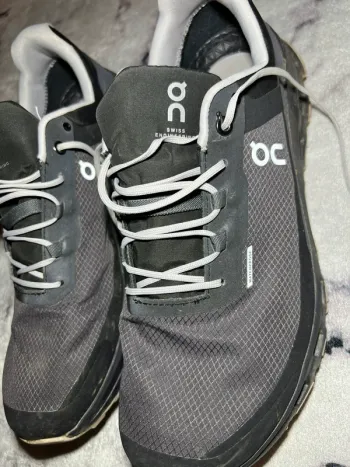 Used On Running Waterproof Trailrunning bike — image 2 of 4
