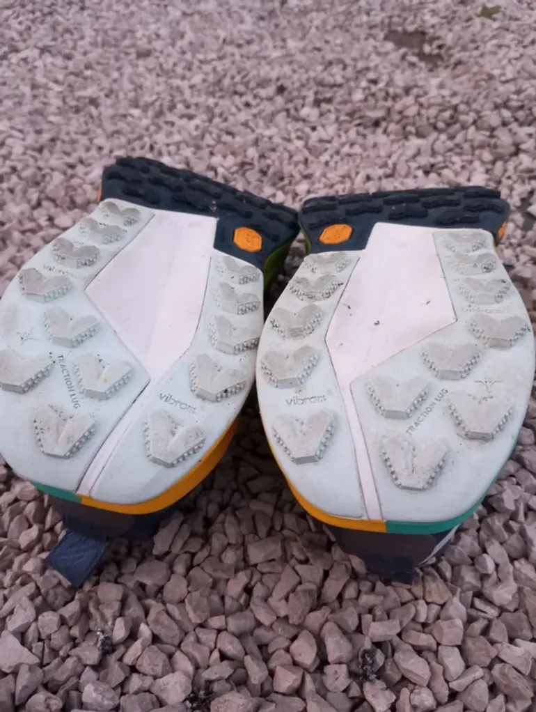 Used Nike Zegama Trail 2 bike — image 14 of 15
