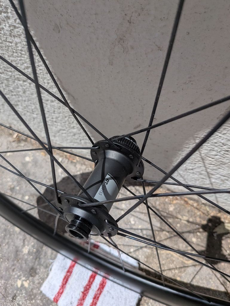 Used Swiss Side Hadron 50 Wheelset 2026 bike — image 12 of 15