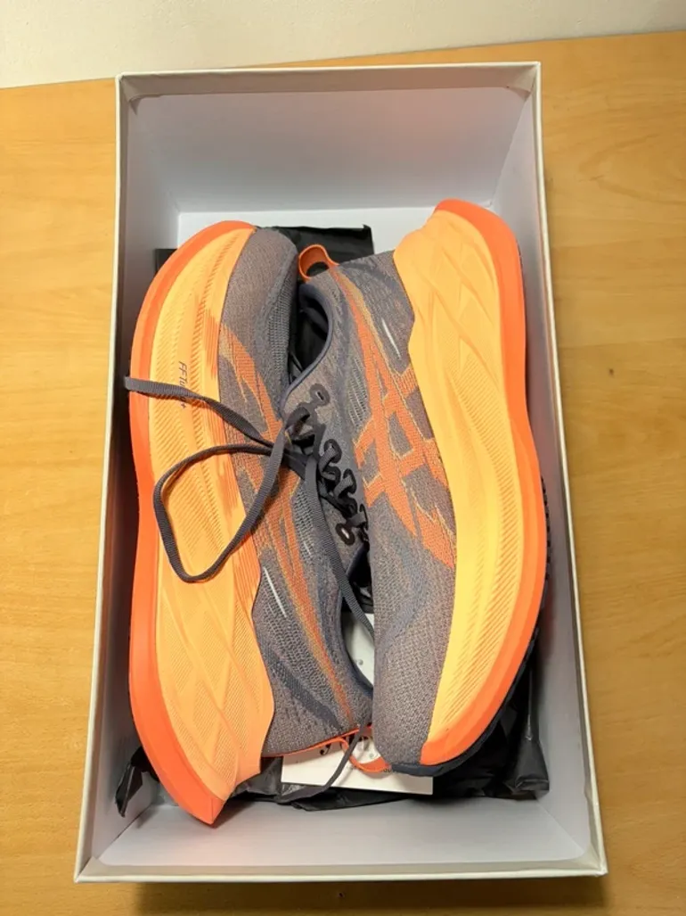 Used Asics Superblast 2 bike — image 4 of 4