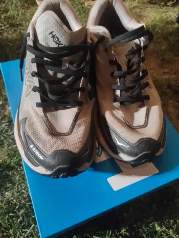 Used Hoka Mafate 5 bike