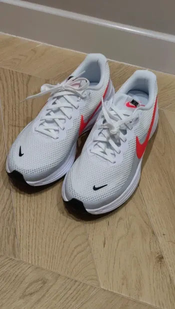 Used Nike Revolution 8 bike — image 3 of 6