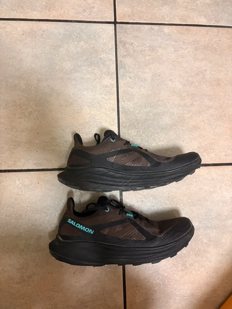 Używany Salomon Ultra Flow Running Shoes