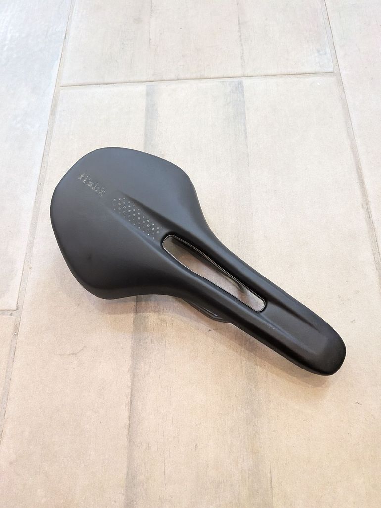 Used Fizik Vento Antares R5 Saddle 2026 bike — image 6 of 6