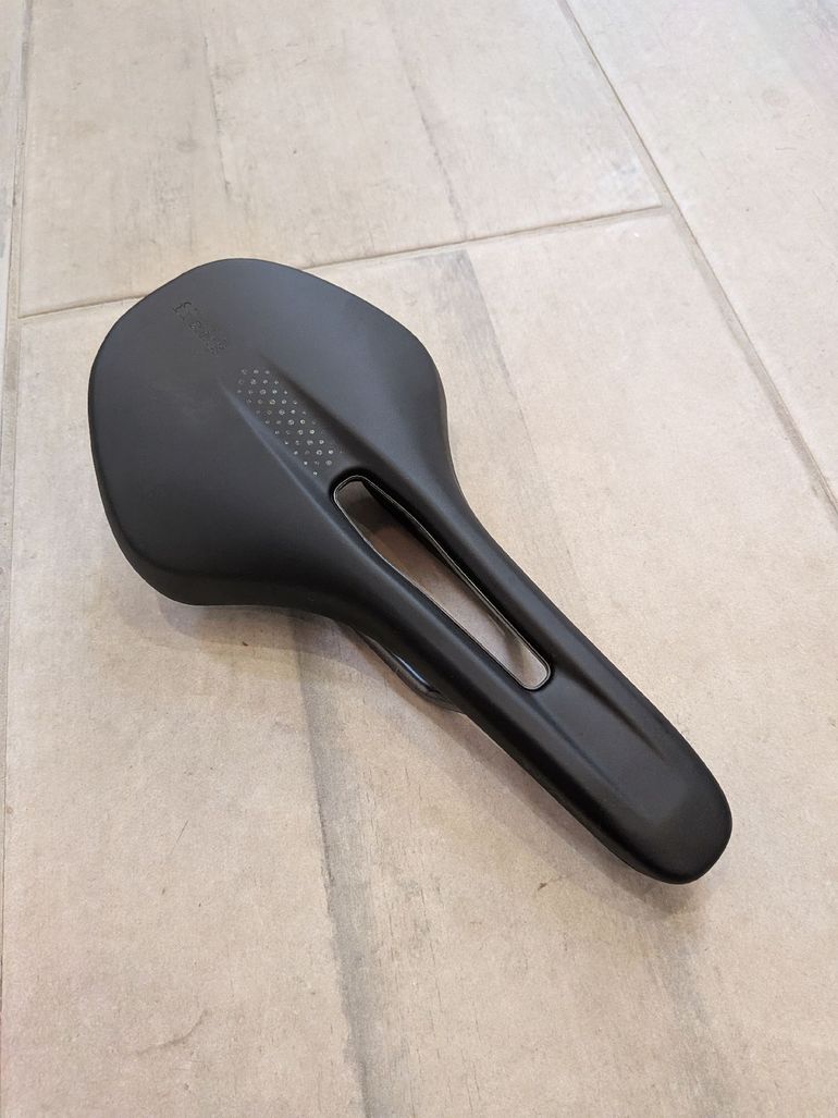 Used Fizik Vento Antares R5 Saddle 2026 bike — image 1 of 6