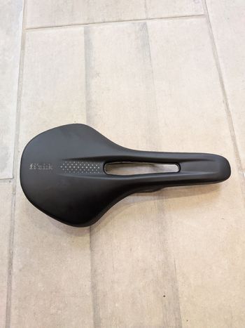 Used Fizik Vento Antares R5 Saddle 2026 bike — image 2 of 6