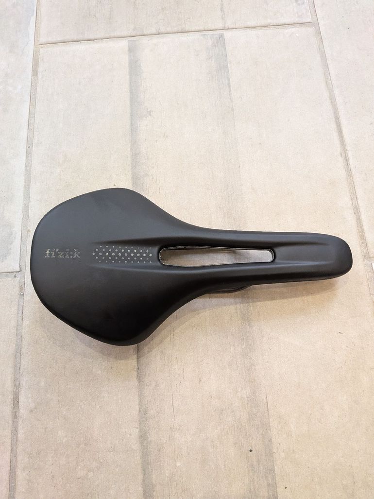 Used Fizik Vento Antares R5 Saddle 2026 bike — image 2 of 6