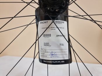 Used Stans Notubes Crest MK3 29" 15x110 Boost Front Crest bike — image 4 of 6
