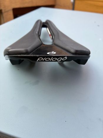 Used Prologo Nago R4 bike — image 4 of 5