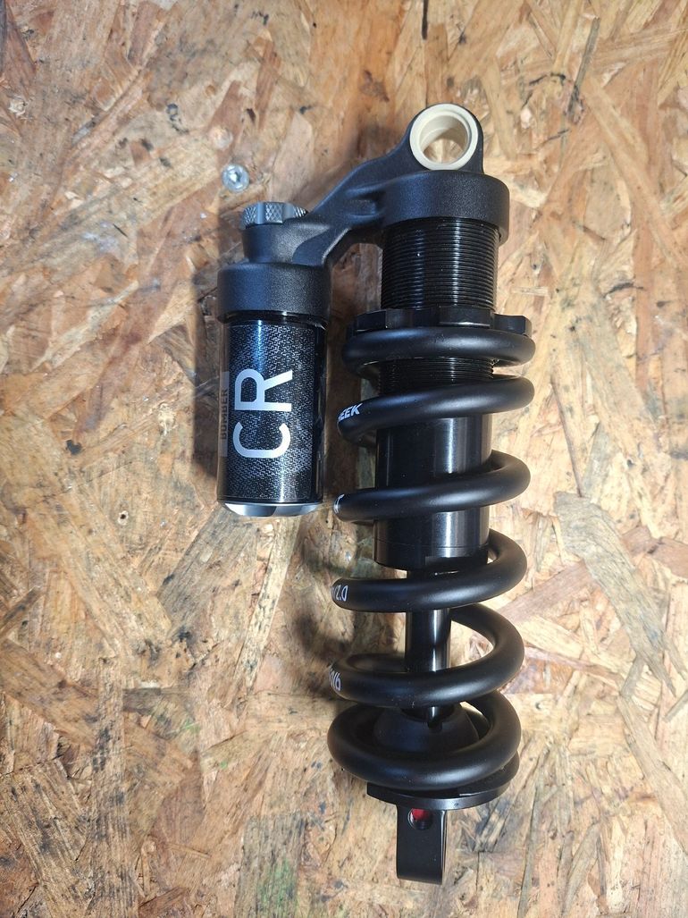 Used Marzocchi Bomber CR Rear Shock 2025 bike — image 2 of 3