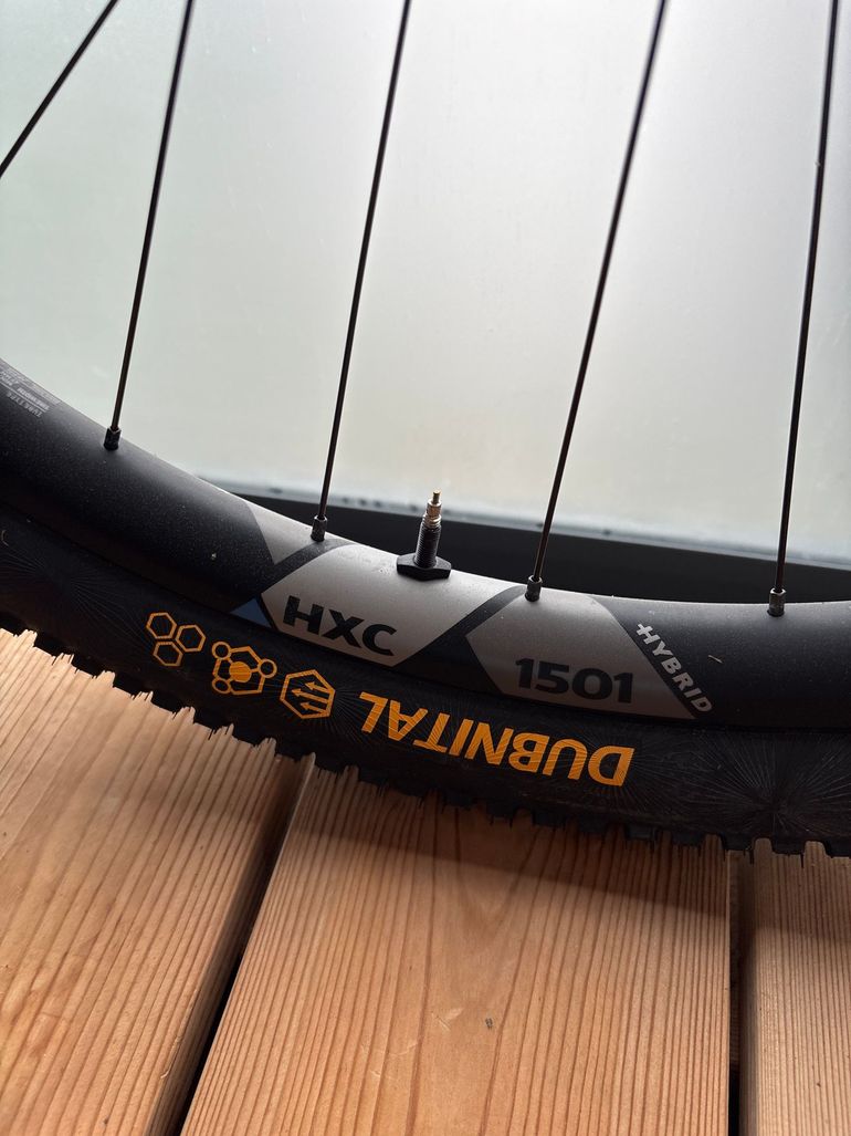 Used Dt Swiss EXC 1501 Spline One 30 Carbon 6-bolt Boost 29" Wheelset 2024 bike — image 3 of 3