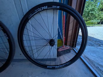 Used Dt Swiss DT Sw8ss R470 db bike — image 2 of 3