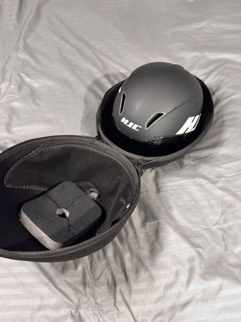 Used Hjc Adwatt 1.5 TT Helmet 2025 bike — image 3 of 5