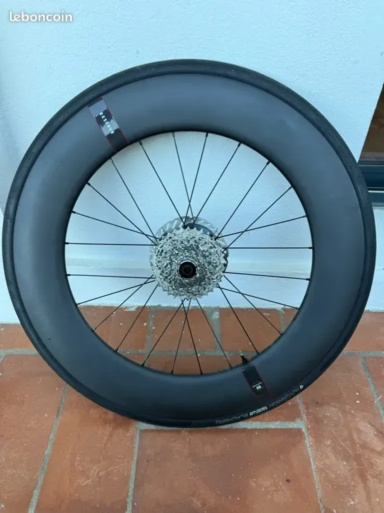 Used Reserve Turbulent Aero 88 bike — image 1 of 4