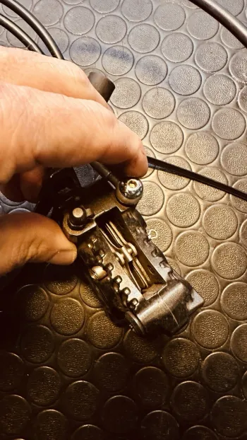 Used Shimano XT bike — image 7 of 8