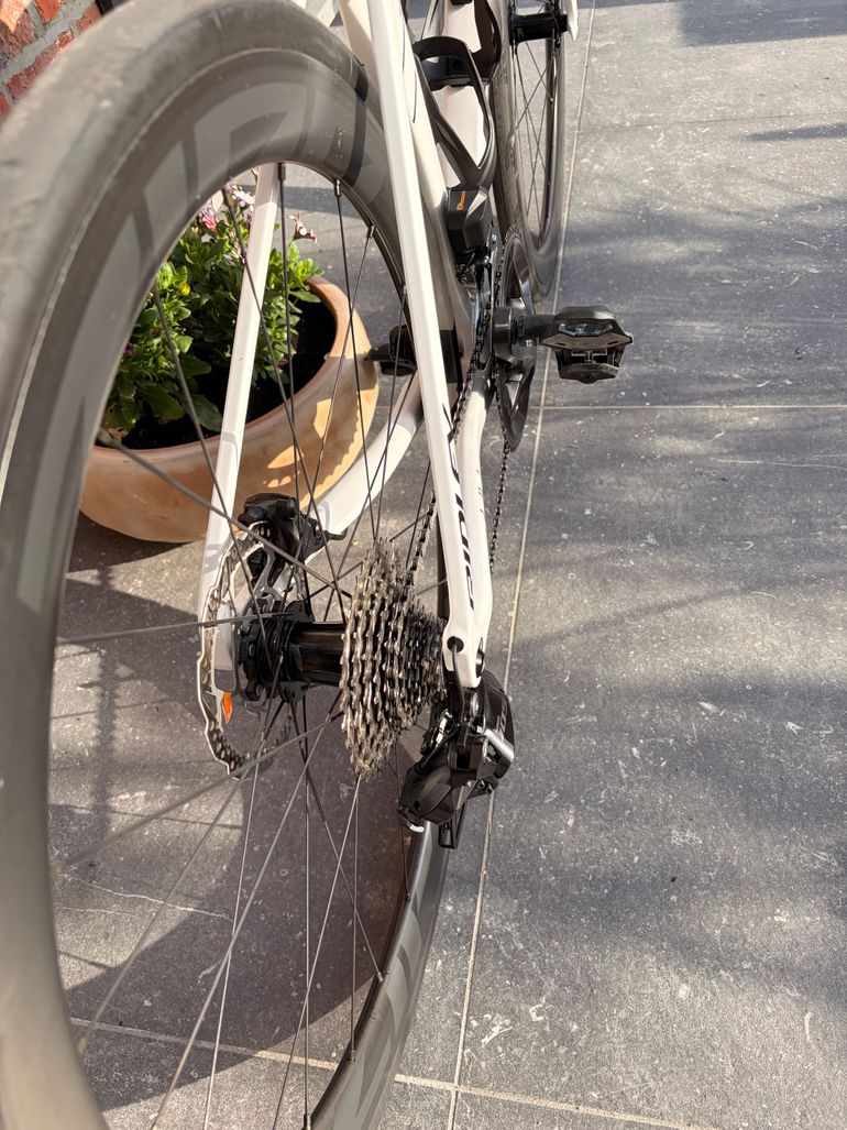 Used Shimano 105 Di2 R7100 Groupset bike — image 4 of 7