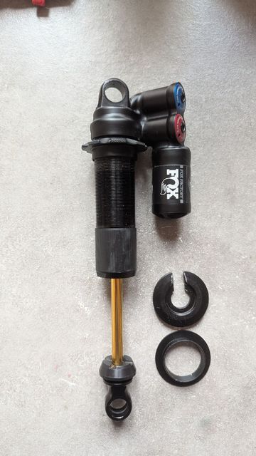 Gebrauchtes Fox DHX2 240X76 2021 bike — Bild 1 von 6