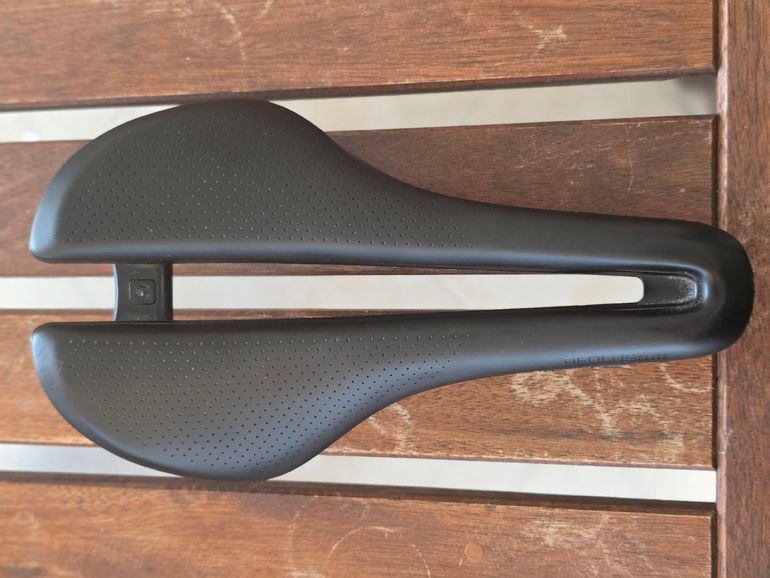 Used Bontrager Aeolus Elite Saddle 2025 bike — image 2 of 6