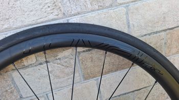 Used Specialized CLX 32 Carbon Clincher Wheel 2020 bike, ,  — image 5 of 9