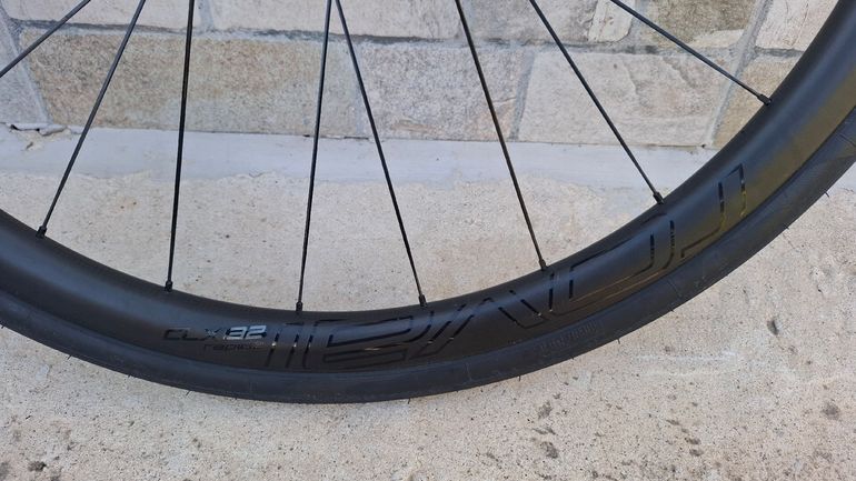 Used Specialized CLX 32 Carbon Clincher Wheel 2020 bike, ,  — image 3 of 9