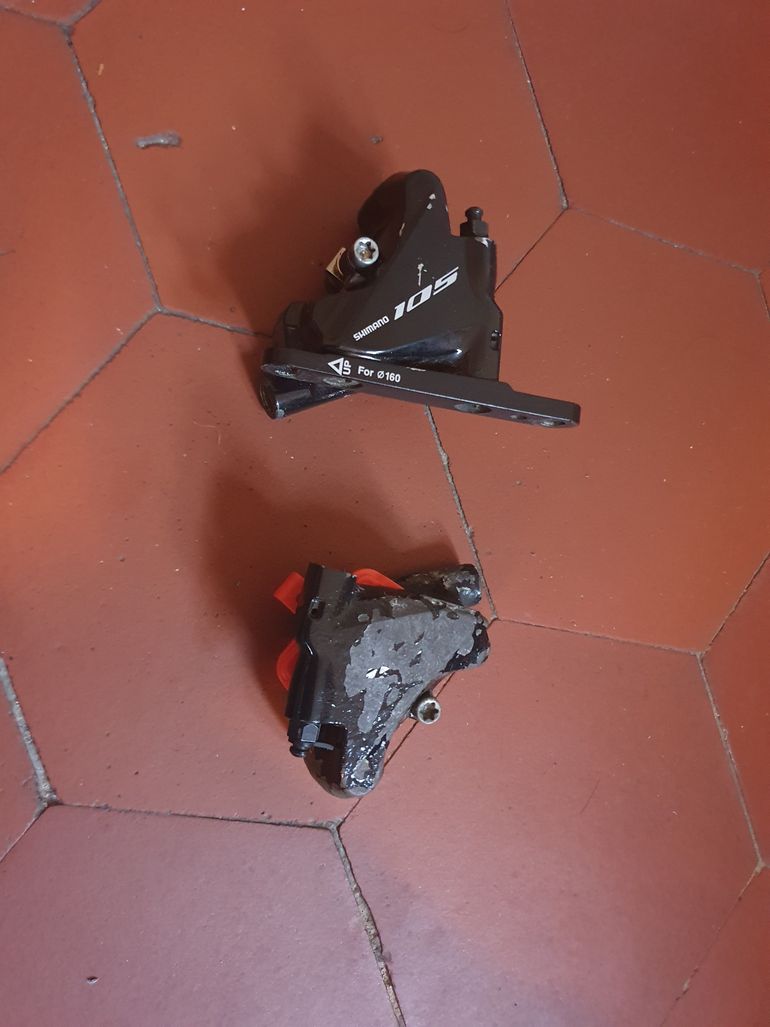 Used Shimano R7000 Disc Groupset bike — image 3 of 7