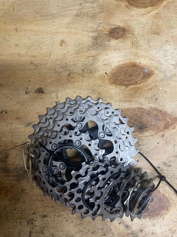 Used Shimano Ultegra 12-speed Cassette Drivetrain & Pedals