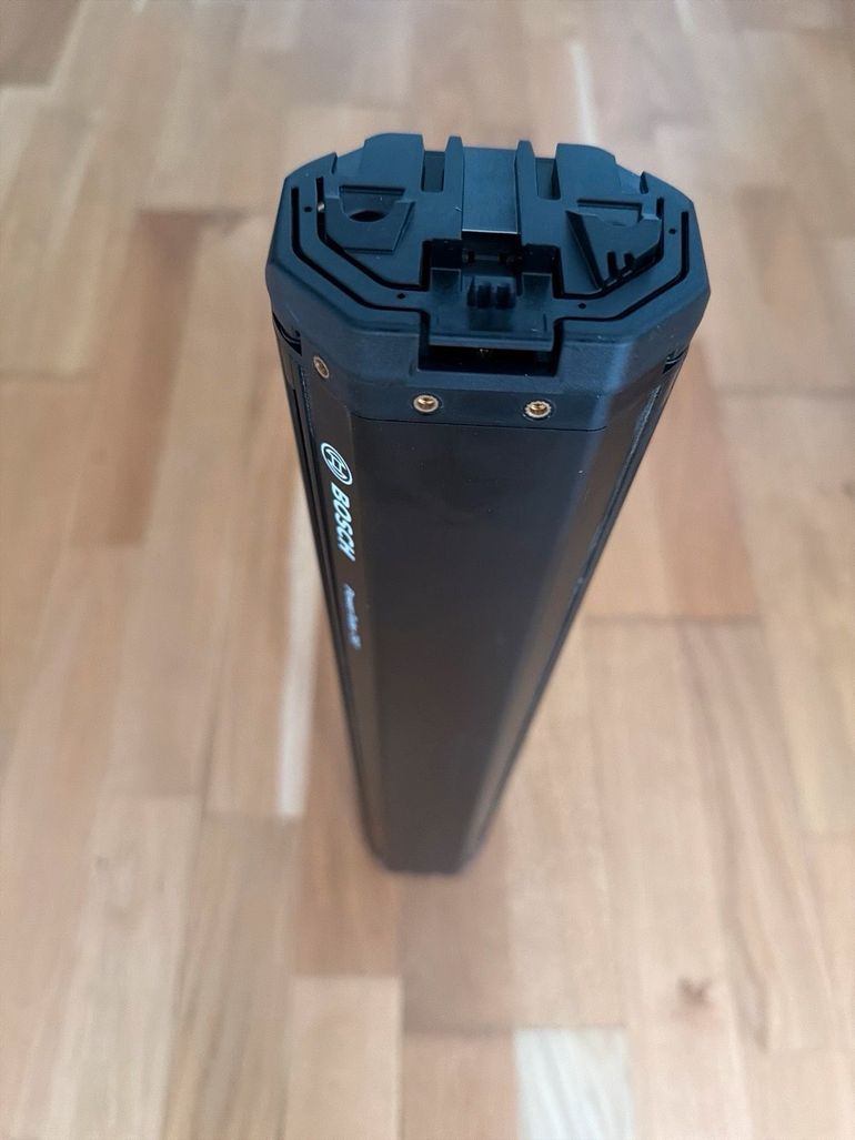 Used Bosch Powertube 750 Smart System 2026 bike — image 3 of 4