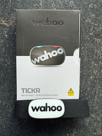 Used Wahoo ELEMNT ROAM GPS Bike Computer 2022 bike — image 2 of 6