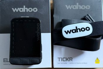 Used Wahoo ELEMNT ROAM GPS Bike Computer 2022 bike